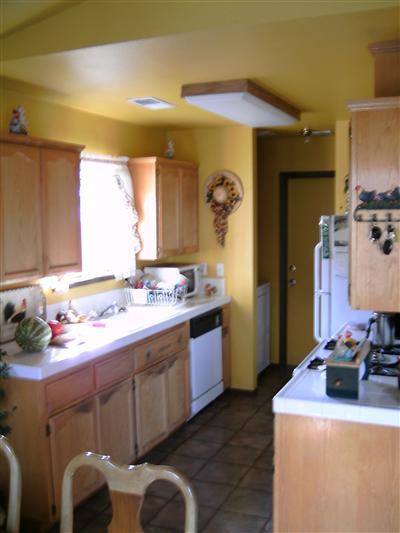 1424 North Magnolia Avenue Reedley, CA 93654 - Photo 6 of 13 Gallery Image 6