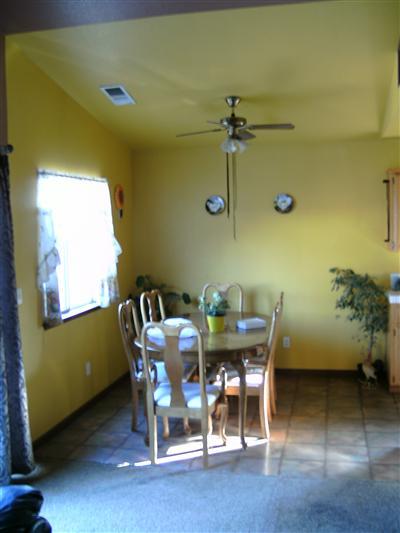 1424 North Magnolia Avenue Reedley, CA 93654 - Photo 7 of 13 Gallery Image 7
