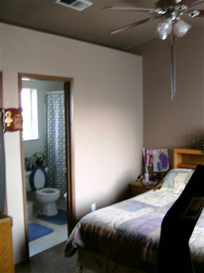 1424 North Magnolia Avenue Reedley, CA 93654 - Photo 9 of 13 Gallery Image 9
