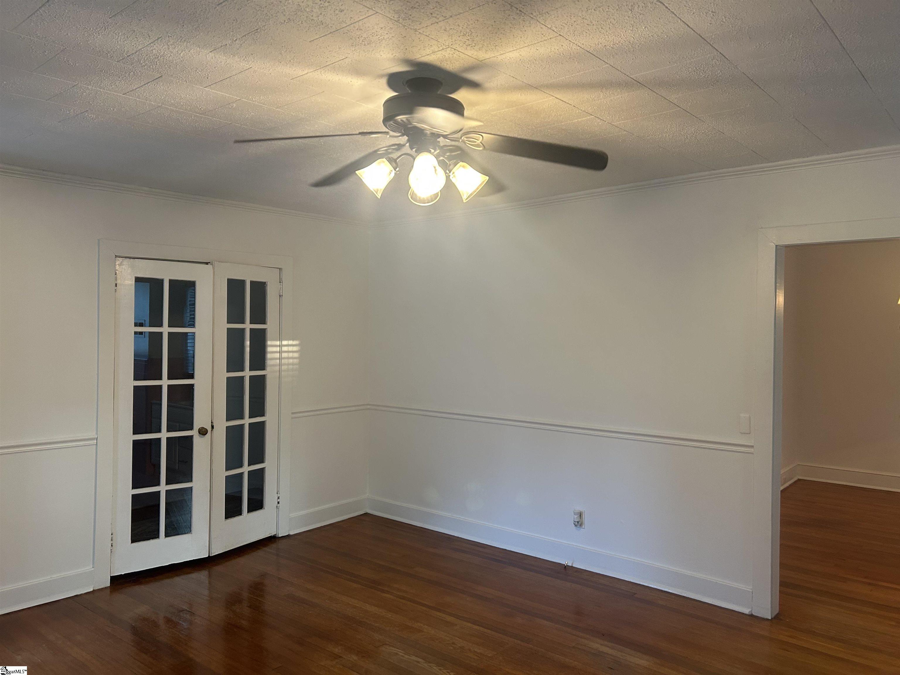 204 Elm Street Clinton, SC 29325 - Photo 13 of 36