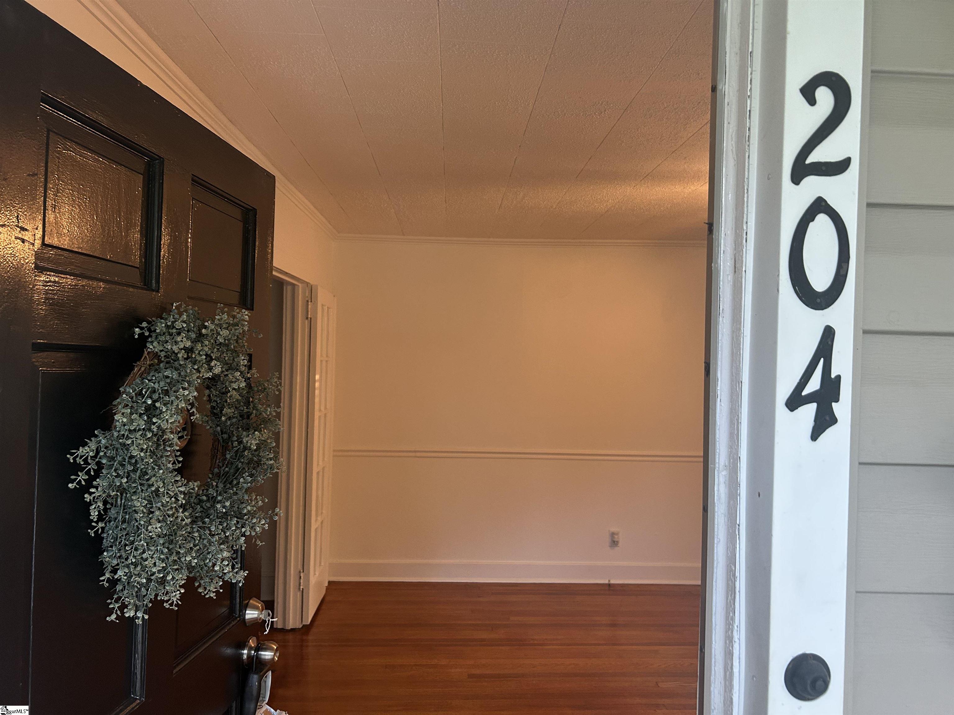 204 Elm Street Clinton, SC 29325 - Photo 8 of 36