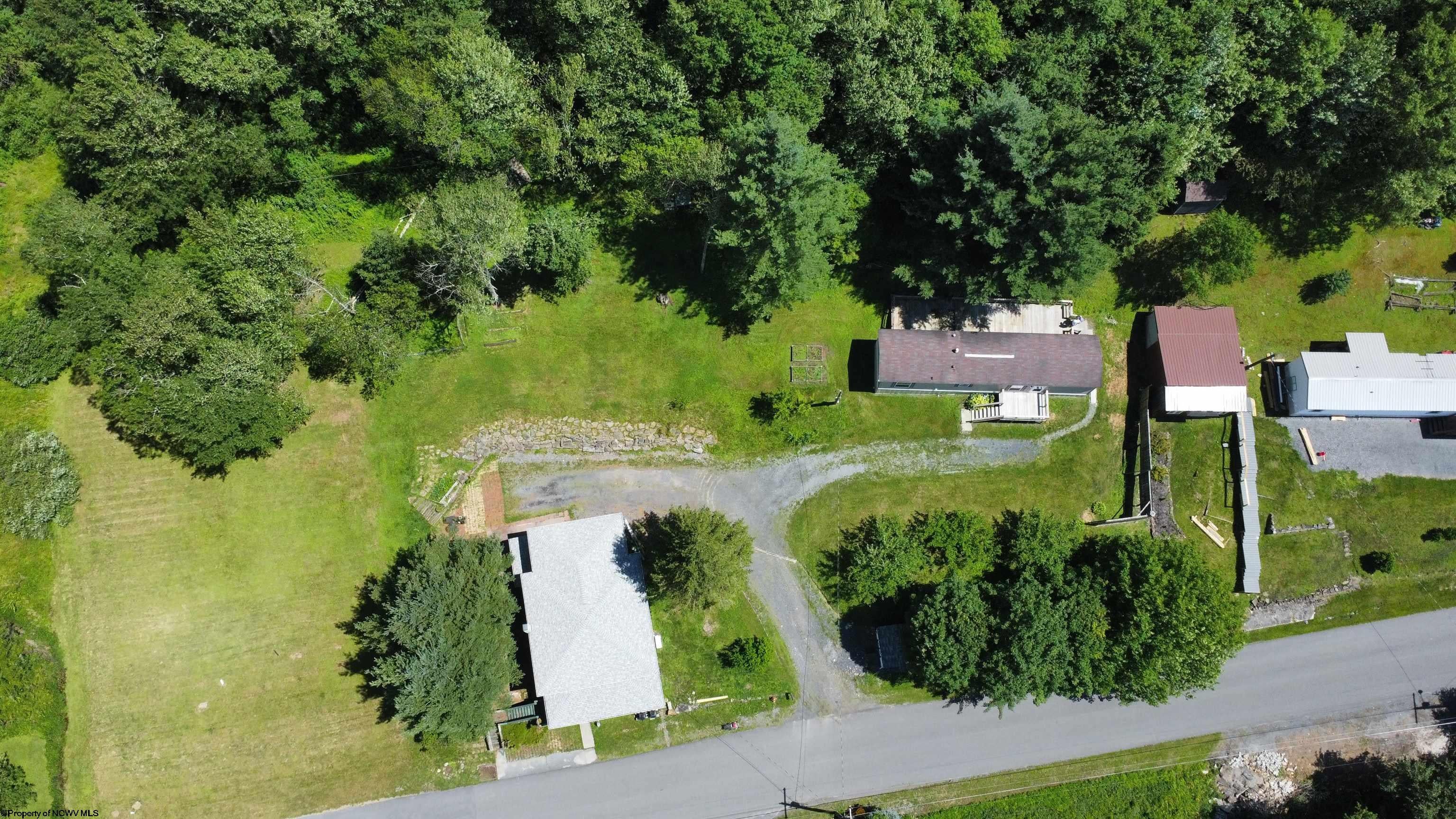 267 Douglas Road Thomas, WV 26292 - Photo 16 of 30 Gallery Image 16