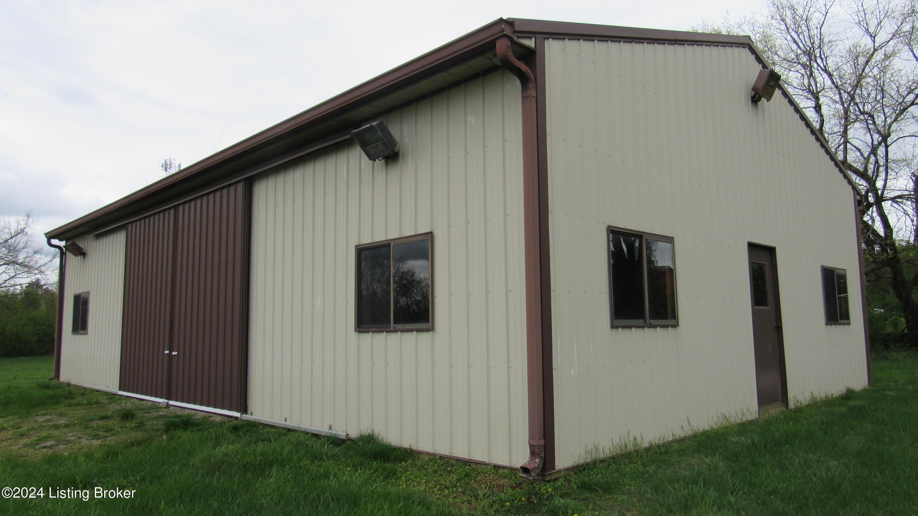 0 Perry Neal Road Crestwood, KY 40014 - Photo 20 of 35 Amish constructed metal barn (approximately 2001)