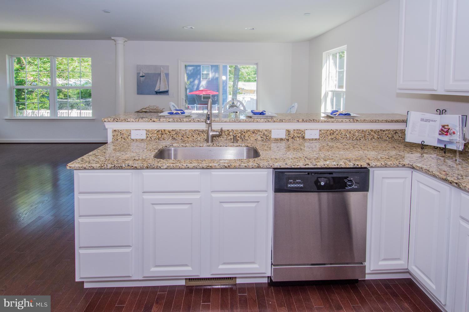 535 Kenmore Road Severna Park, MD 21146 - Photo 5 of 30 Kitchen
