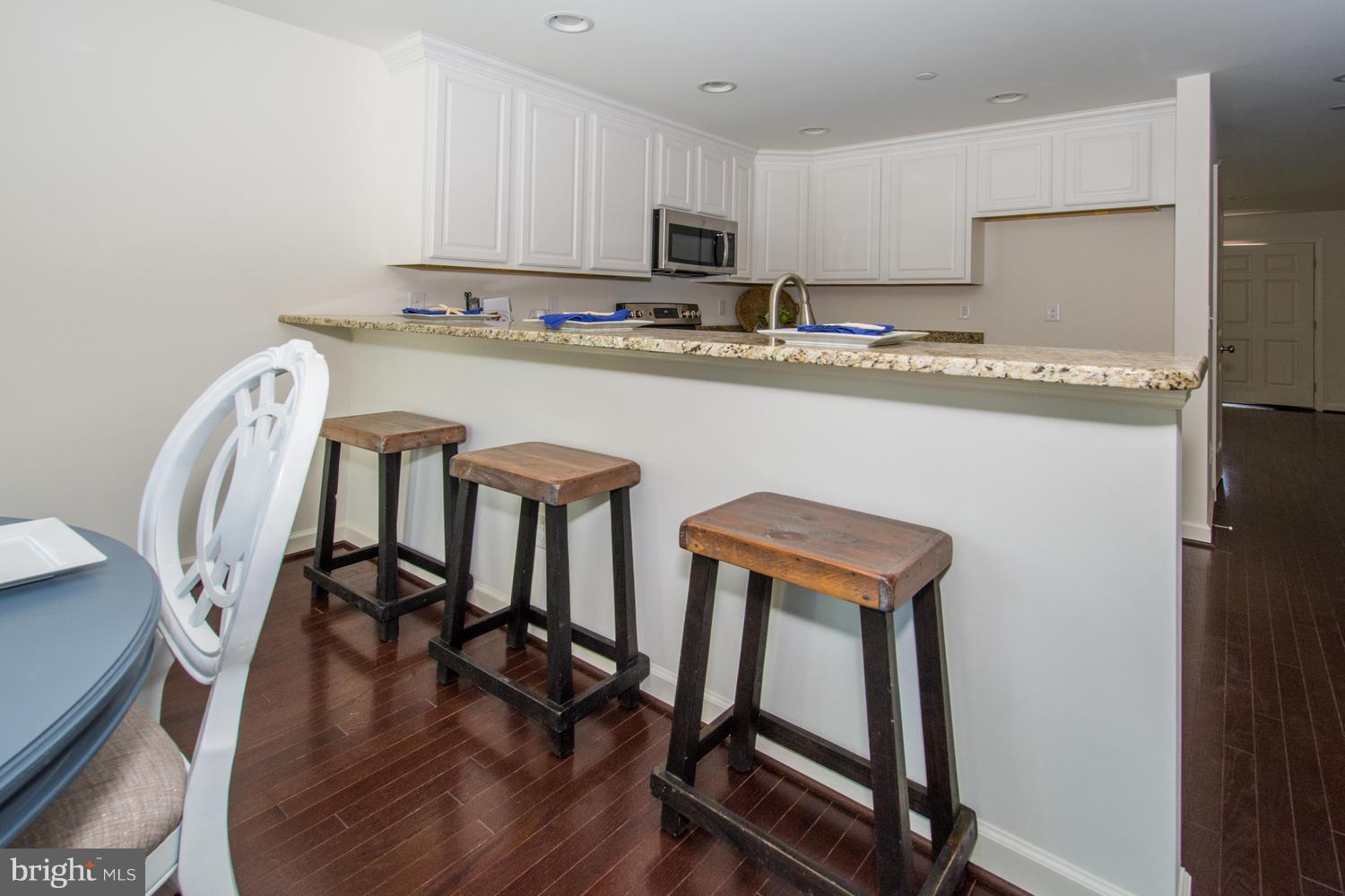 535 Kenmore Road Severna Park, MD 21146 - Photo 7 of 30 Breakfast Bar seating