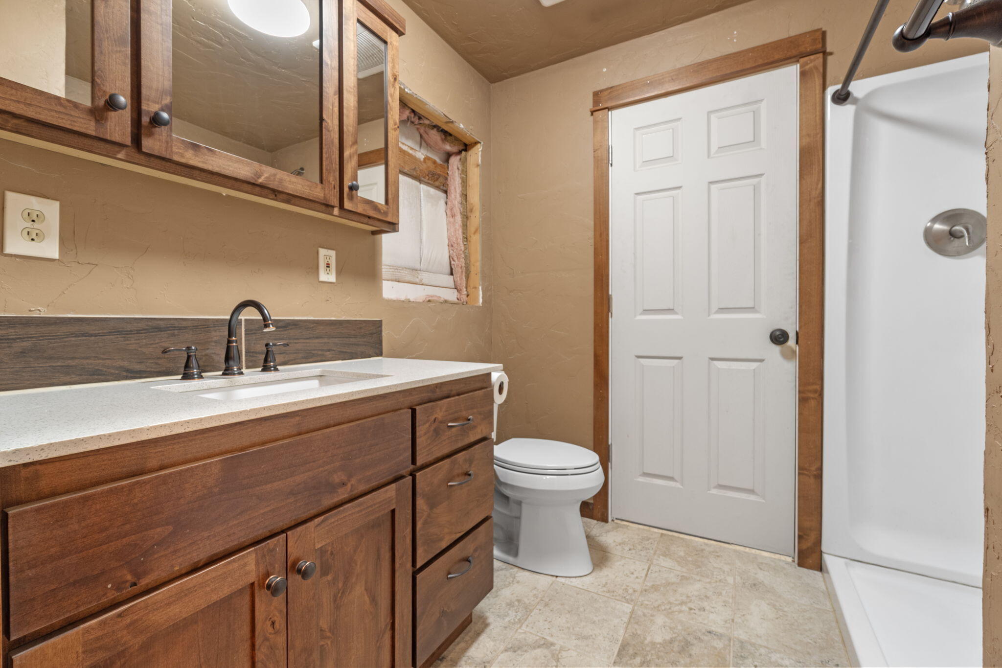 2630 Frontage Road Klamath Falls, OR 97601 - Photo 72 of 72 a bathroom with a sink and a toilet