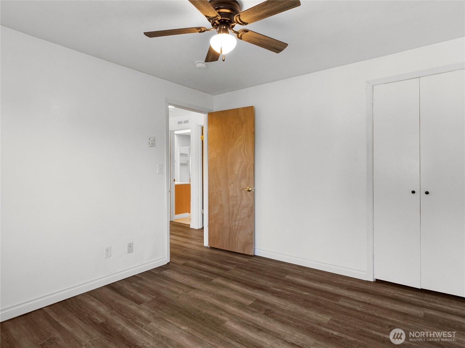 16035 42nd Avenue South SeaTac, WA 98188 - Photo 24 of 40