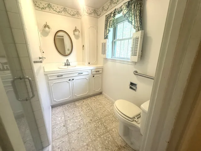 view of bathroom