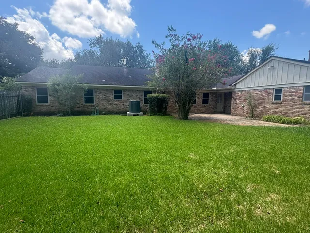 $285,000 | 803 Merry Lane, Wharton, TX 77488