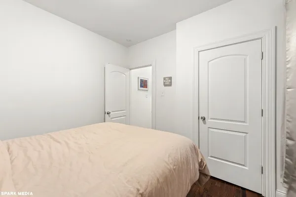 $2,300 | 1621 North McVicker Avenue, Unit 1, Chicago, IL 60639