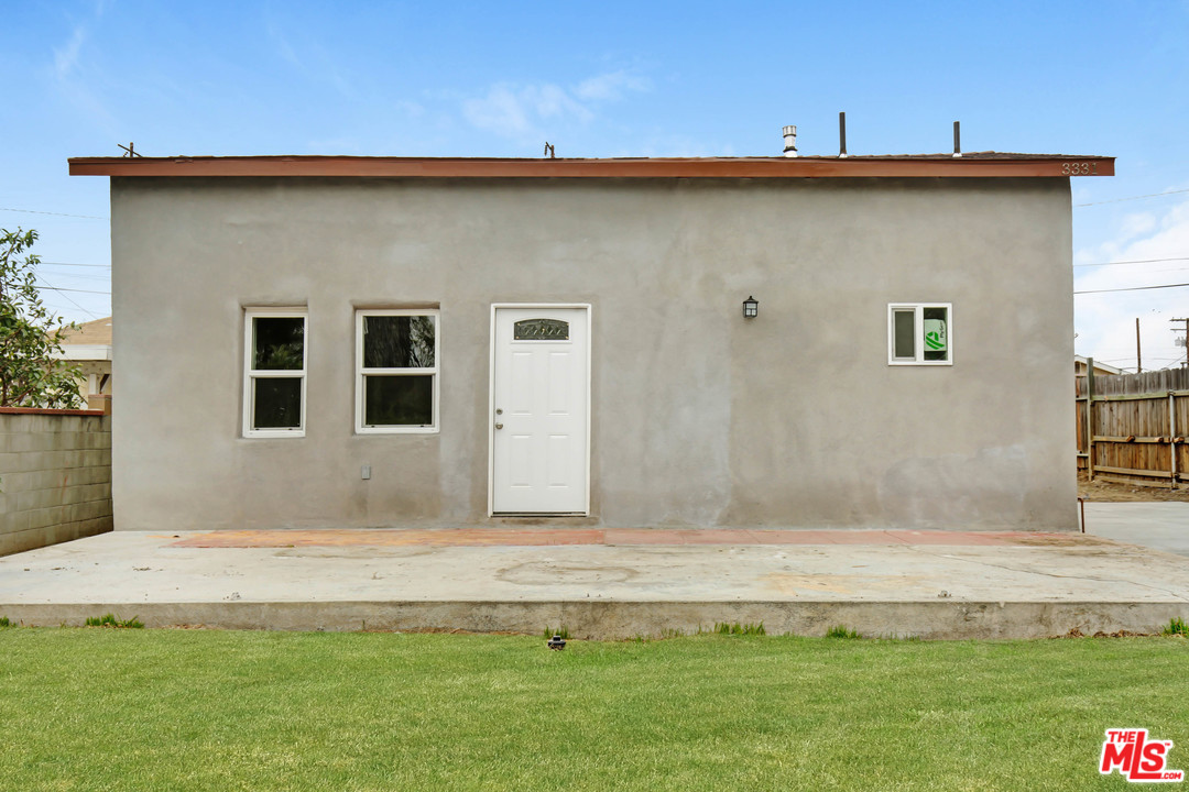 3331 Spruce Street Riverside, CA 92501 - Photo 1 of 13