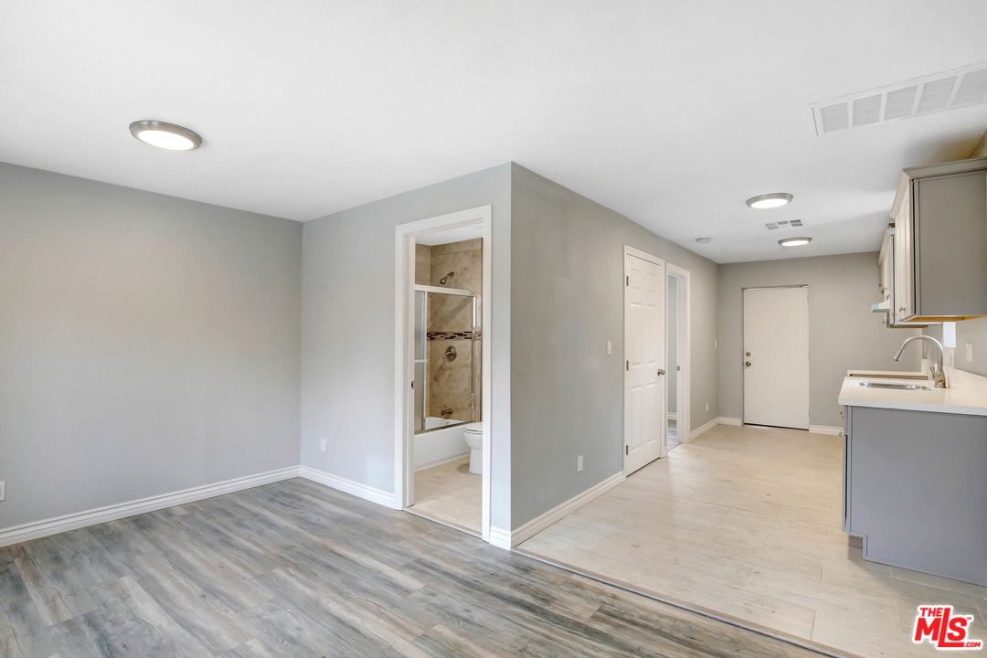 3331 Spruce Street Riverside, CA 92501 - Photo 6 of 13