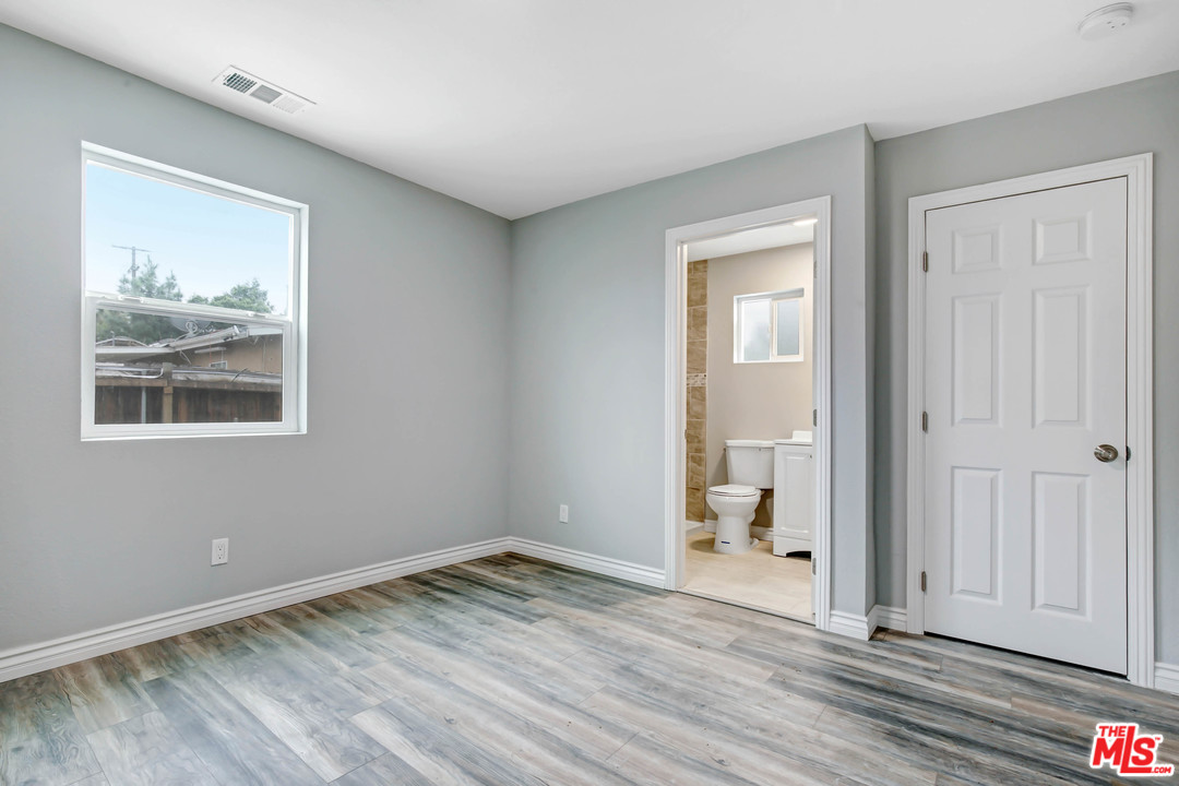 3331 Spruce Street Riverside, CA 92501 - Photo 10 of 13