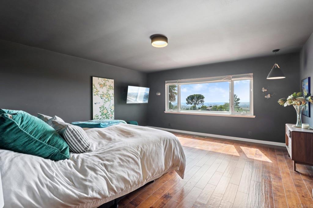 2073 Elevado Road Vista, CA 92084 - Photo 26 of 73