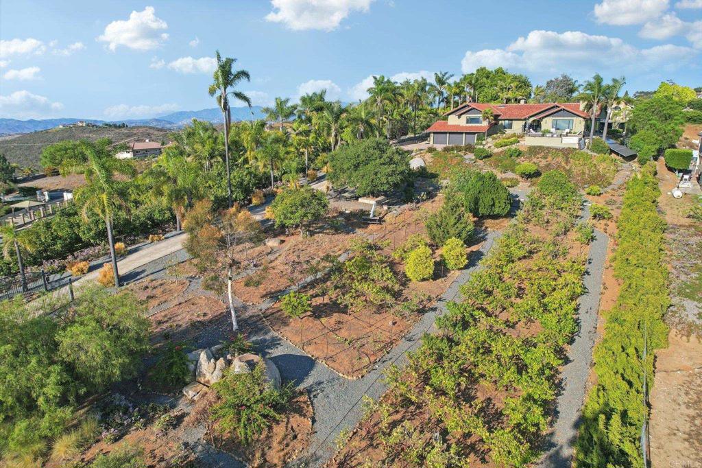 2073 Elevado Road Vista, CA 92084 - Photo 55 of 73