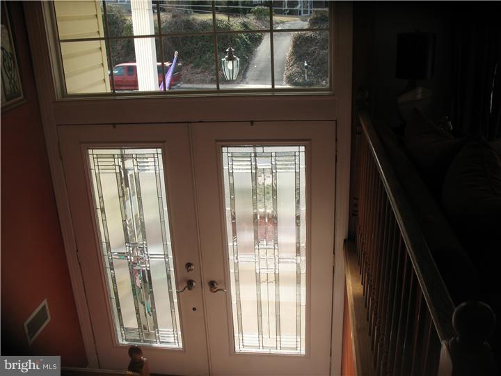 701 Welsh Road Philadelphia, PA 19115 - Photo 2 of 25 Foyer