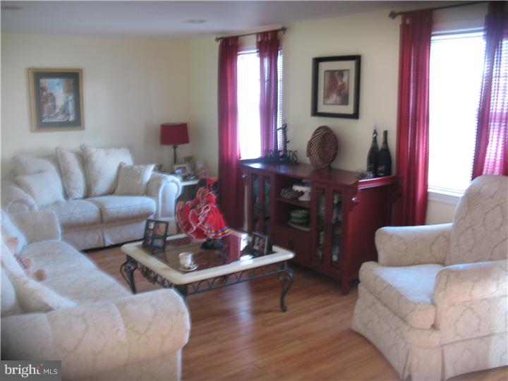 701 Welsh Road Philadelphia, PA 19115 - Photo 18 of 25 Den