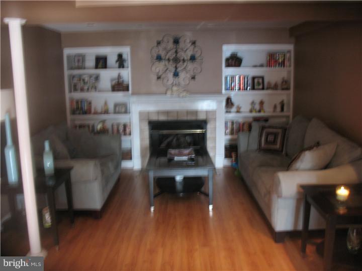 701 Welsh Road Philadelphia, PA 19115 - Photo 19 of 25 Family Room
