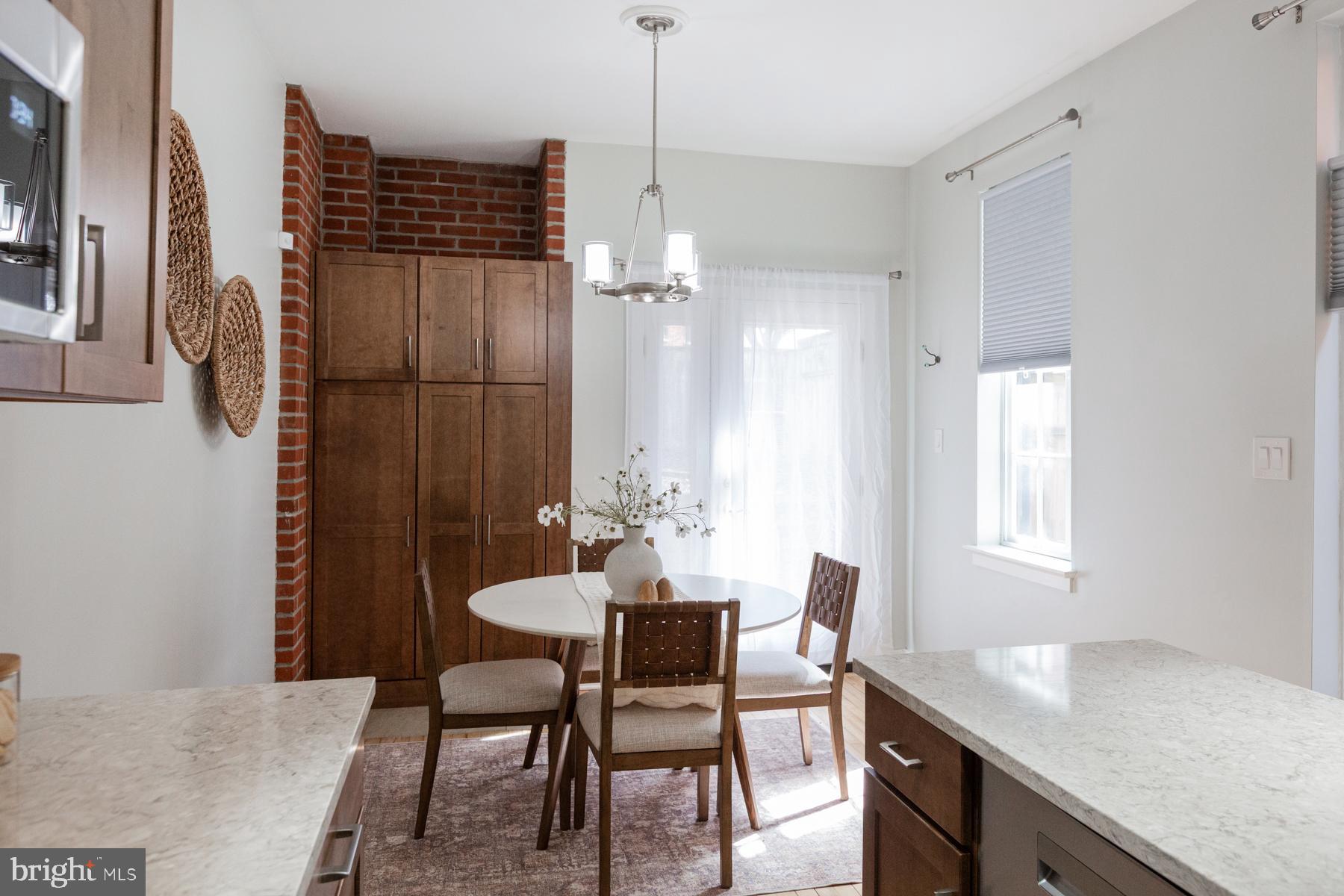 137 South Duke Street Lancaster, PA 17602 - Photo 11 of 51 a dining room with furniture and window