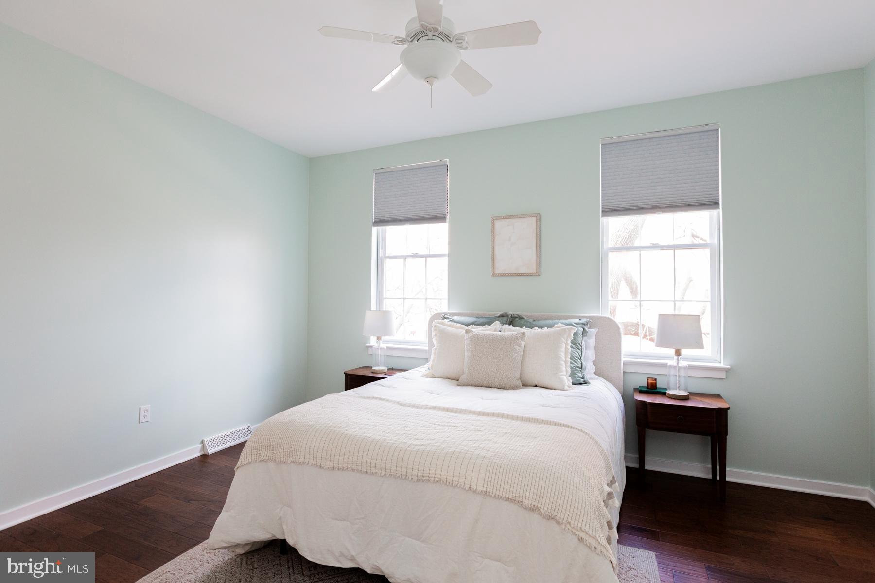 137 South Duke Street Lancaster, PA 17602 - Photo 28 of 51 a bedroom with a bed and a window