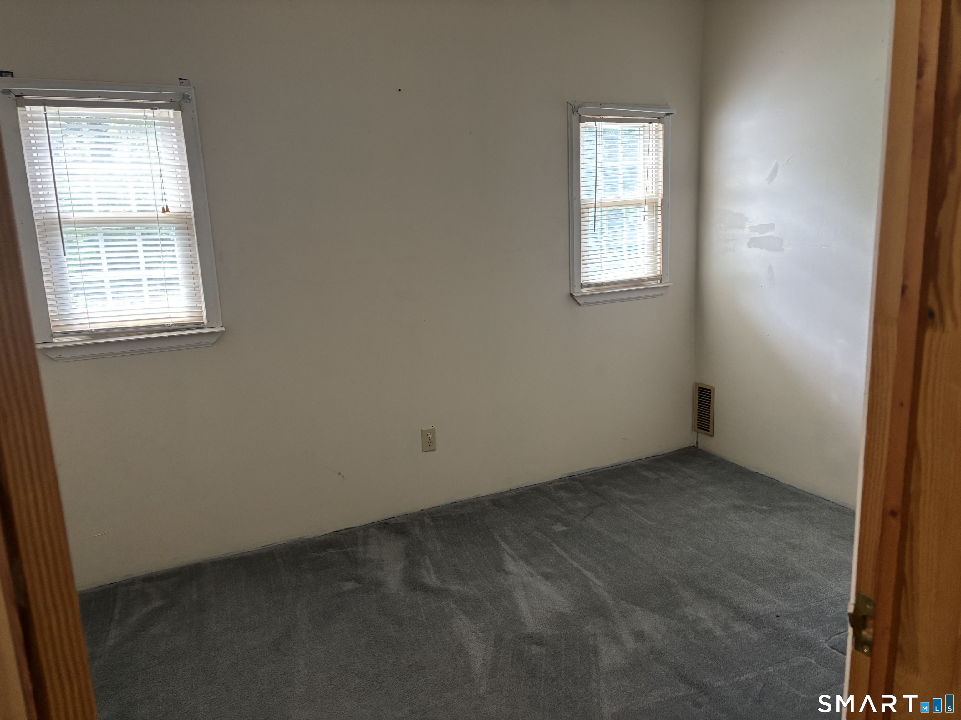 324 Wheelers Farm Road Milford, CT 06461 - Photo 13 of 14