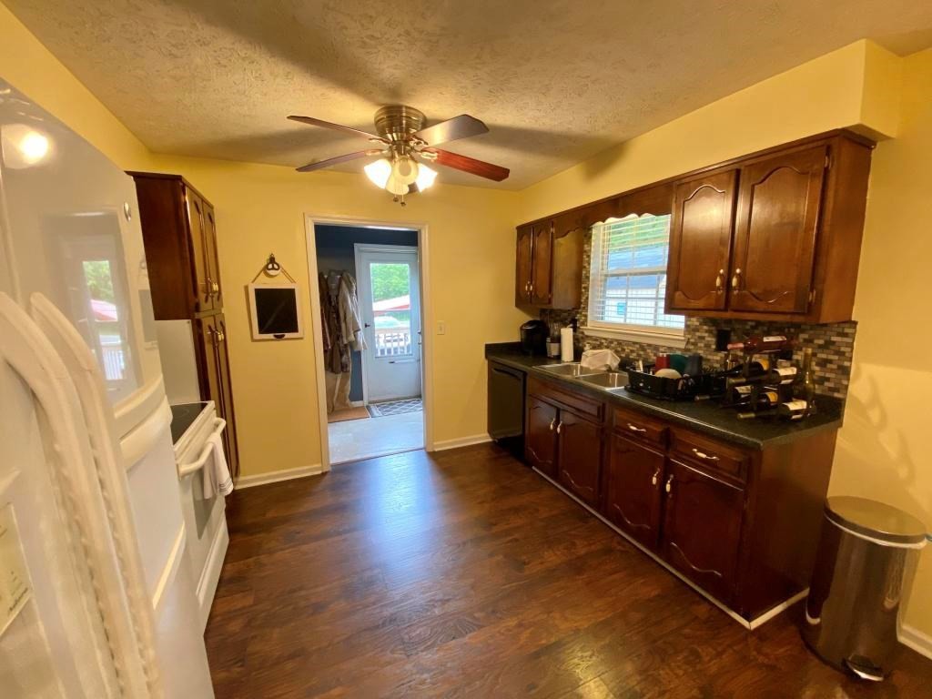 150 South Crisp Lane Decatur, TN 37322 - Photo 8 of 29 Gallery Image 8