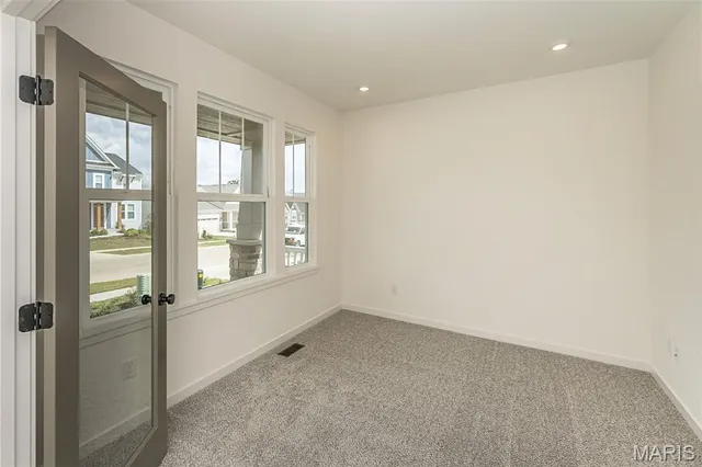 $705,900 | 6730 Snowy Owl Lane, St. Louis, MO 63123