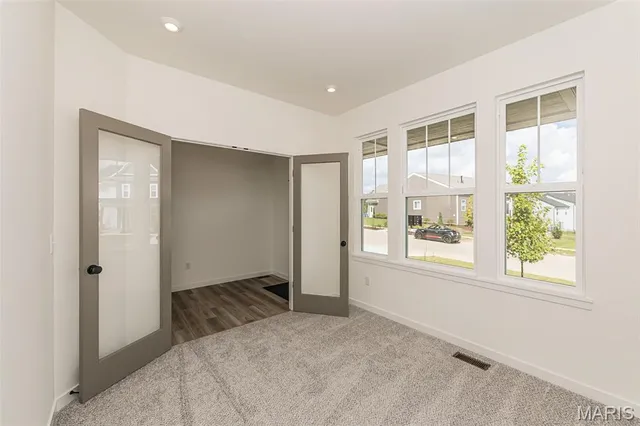 $705,900 | 6730 Snowy Owl Lane, St. Louis, MO 63123