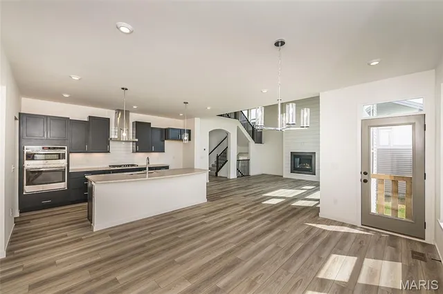 $705,900 | 6730 Snowy Owl Lane, St. Louis, MO 63123