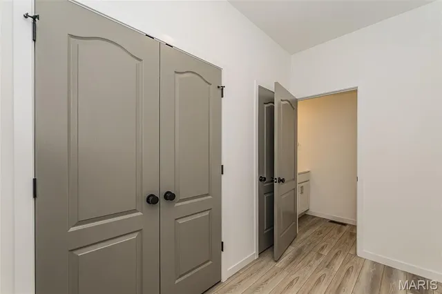 $705,900 | 6730 Snowy Owl Lane, St. Louis, MO 63123