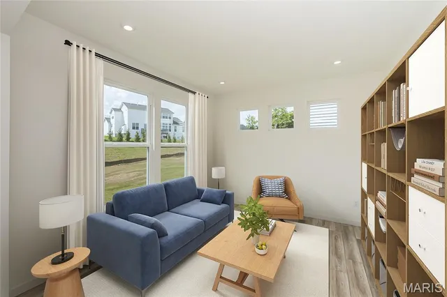 $705,900 | 6730 Snowy Owl Lane, St. Louis, MO 63123