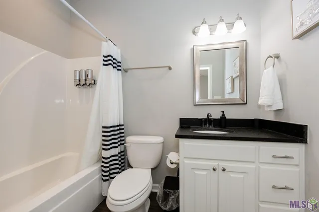 $2,000,000 | 3202-3230 Iowa Street, Baton Rouge, LA 70802