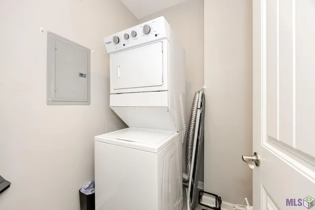 $2,000,000 | 3202-3230 Iowa Street, Baton Rouge, LA 70802