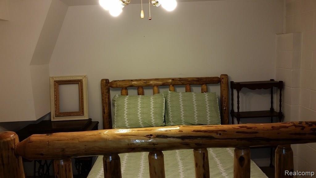 13725 Norman Road Yale, MI 48097 - Photo 17 of 22 C:\Users\JoAnn\Desktop\13725 Norman\4.jpg