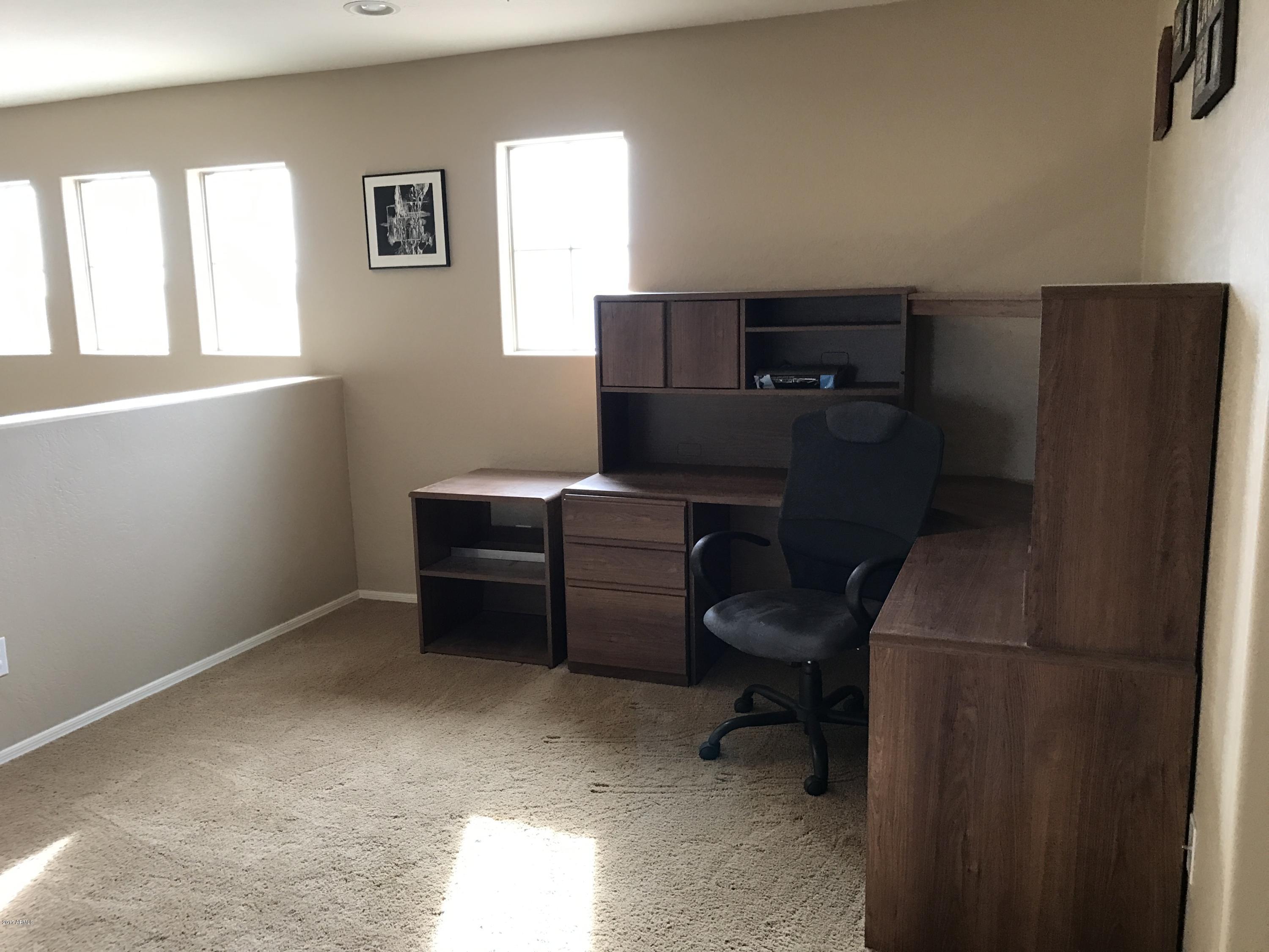 6926 West Trumbull Road Phoenix, AZ 85043 - Photo 8 of 34 20170111_181827833_iOS