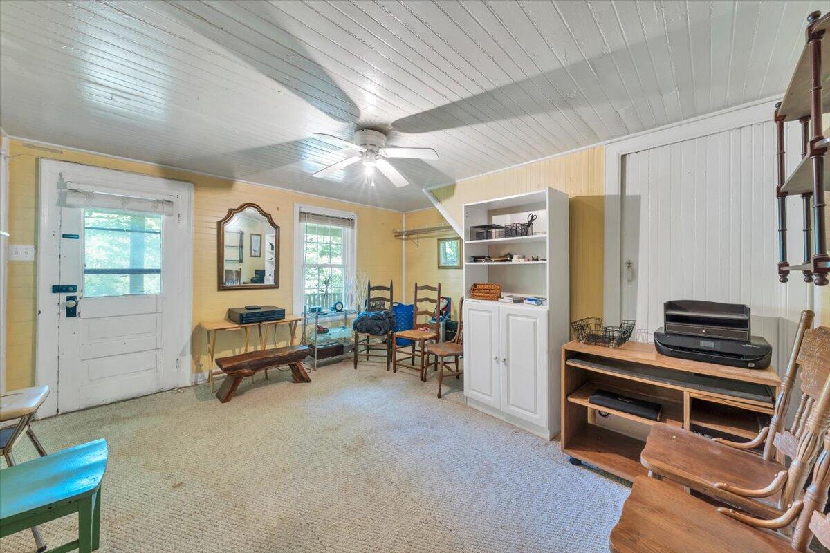6624 Franklin Road Boones Mill, VA 24065 - Photo 7 of 57 07-MIB04717