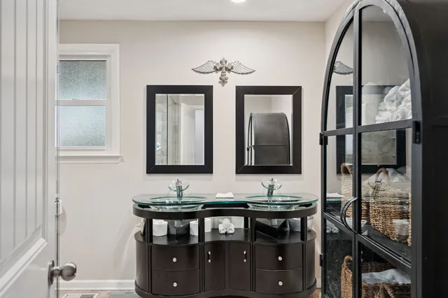 $1,350,000 | 9032 South Harpeth Court, Nashville, TN 37221