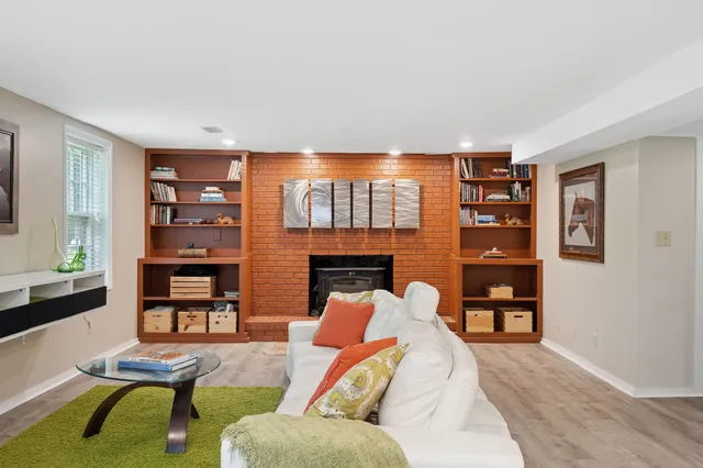 $1,350,000 | 9032 South Harpeth Court, Nashville, TN 37221