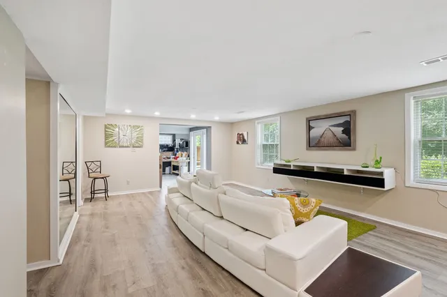 $1,350,000 | 9032 South Harpeth Court, Nashville, TN 37221