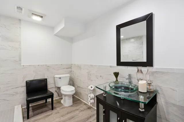 $1,350,000 | 9032 South Harpeth Court, Nashville, TN 37221