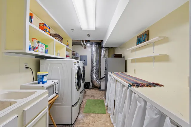 $1,350,000 | 9032 South Harpeth Court, Nashville, TN 37221