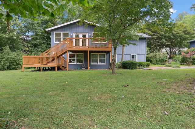 $1,350,000 | 9032 South Harpeth Court, Nashville, TN 37221