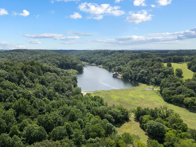 $1,350,000 | 9032 South Harpeth Court, Nashville, TN 37221