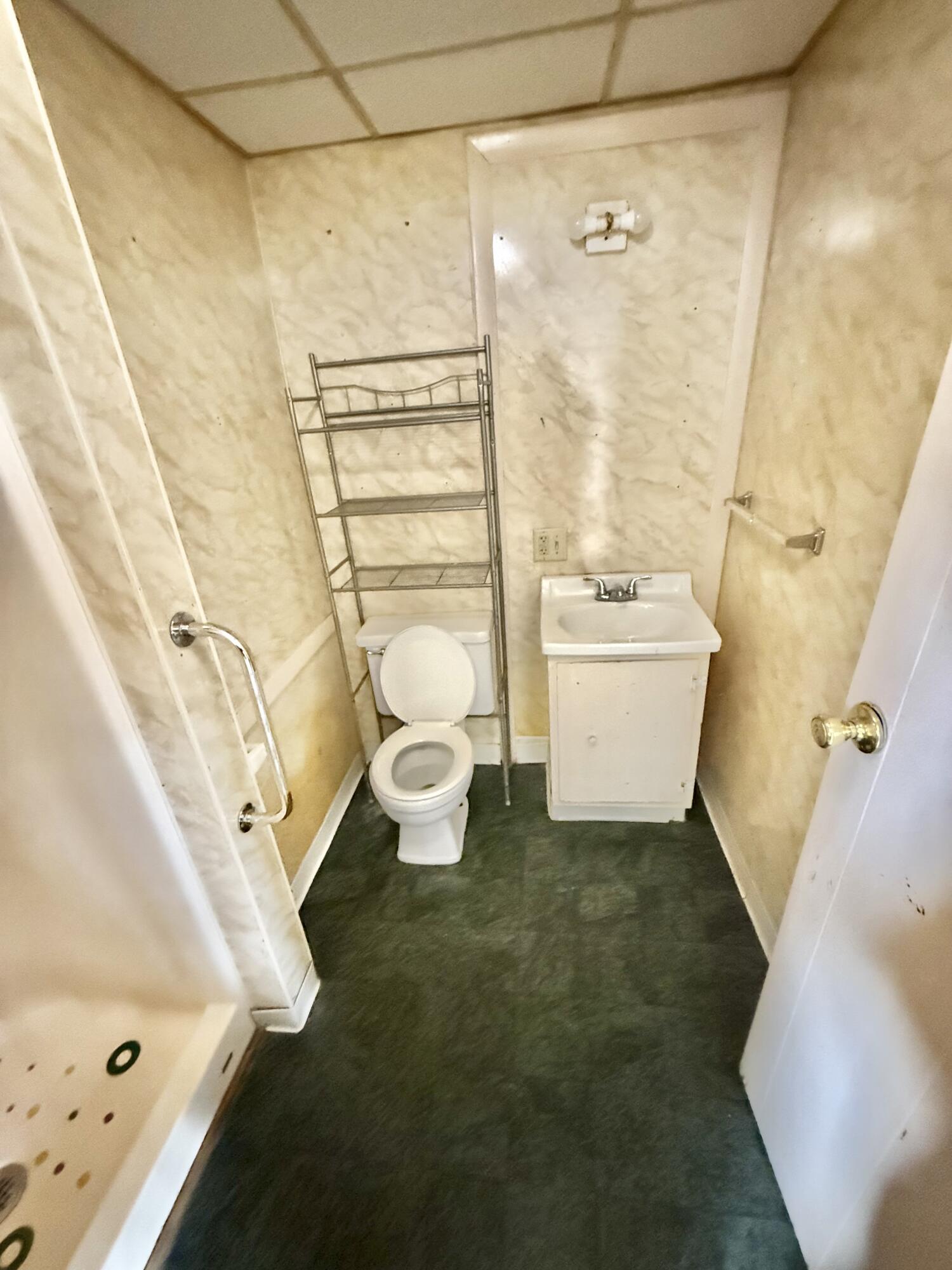 134 West Main Street Fort Kent, ME 04743 - Photo 57 of 73 Apartment 102