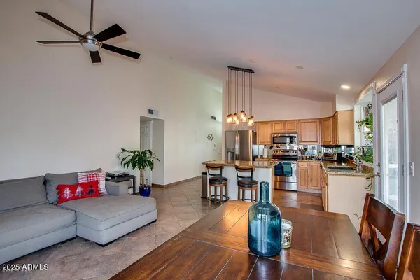 $3,200 | 2201 North 87th Way, Scottsdale, AZ 85257