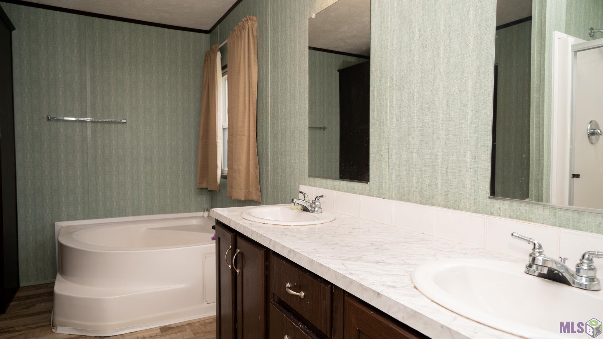 11468 Picou Road St. Amant, LA 70774 - Photo 8 of 15 Gallery Image 8