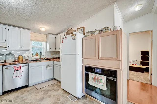 $245,000 | 450 West Ingram Avenue, Overton, NV 89040