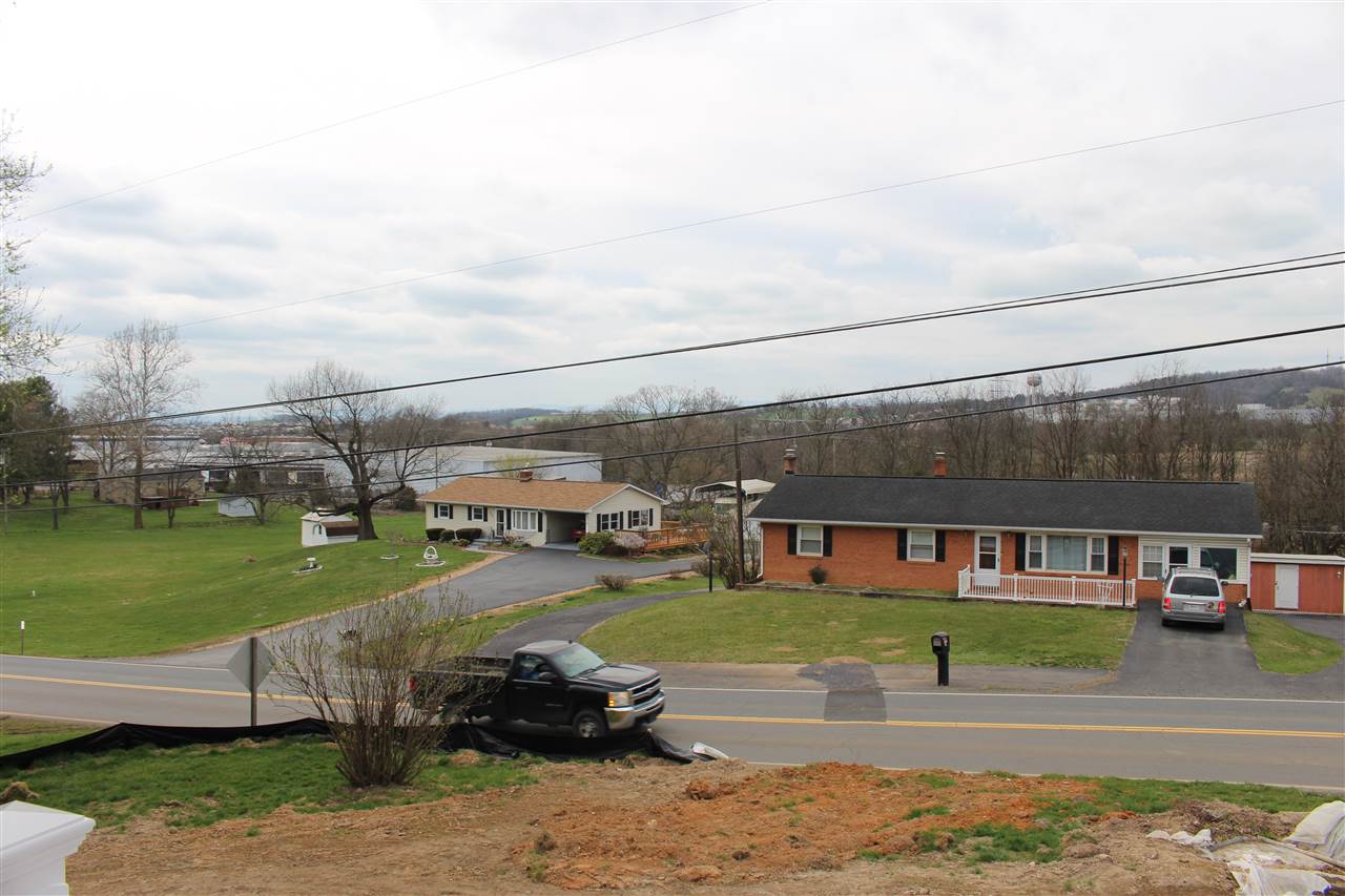 917 Greendale Road Harrisonburg, VA 22801 - Photo 4 of 5 Gallery Image 4