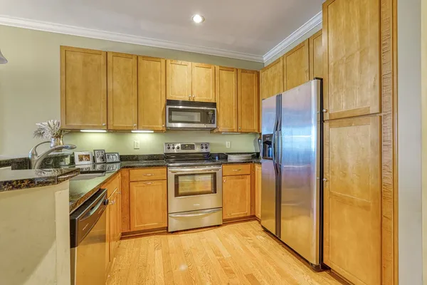 $229,900 | 155 East Broad Street, Unit 414, Spartanburg, SC 29306
