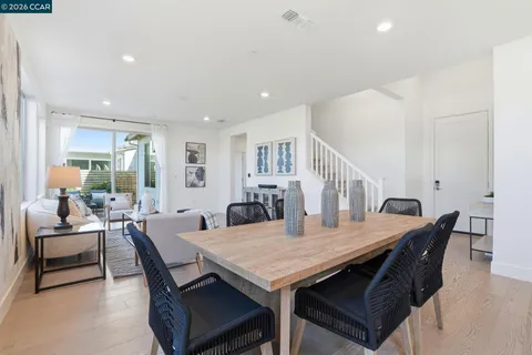 $1,749,000 | 5911 Silhouette Way, Dublin, CA 94568